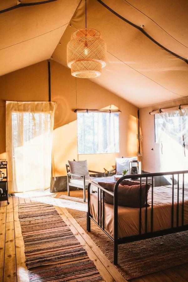 Breiva Gjestegaard Og Glamping Бё Экстерьер фото